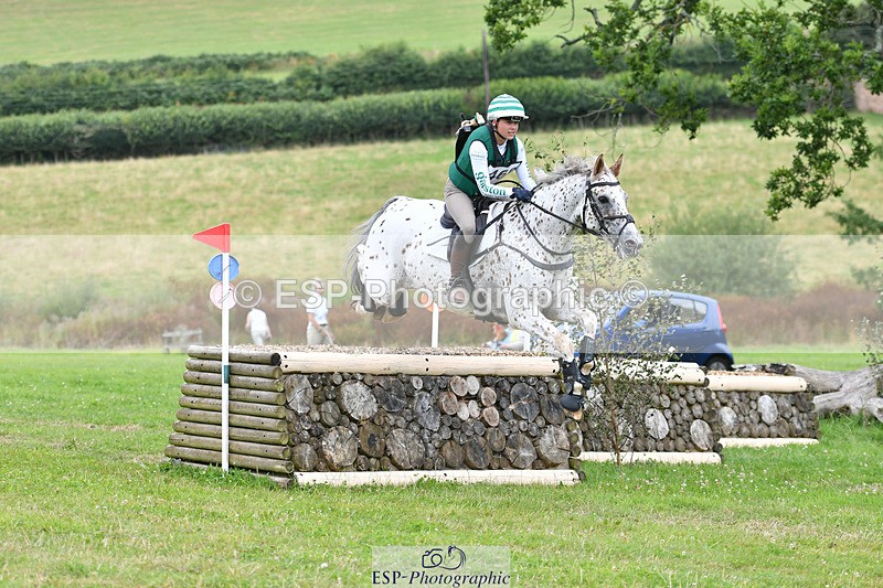 240804-134103-14941 - 469-Neha_Walker-SPOT_ME