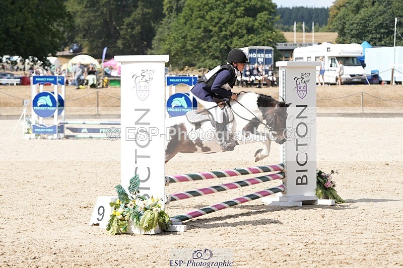 250821A-125802-16107 - WC Round 2 12.00 to 13.00