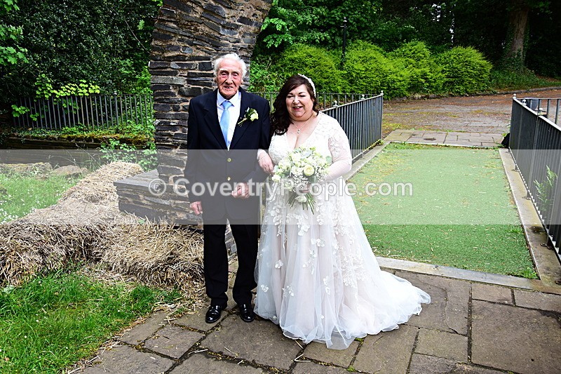 DK-432 - Donna and Kevin