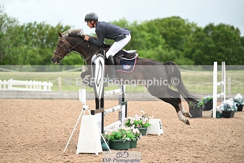 250607-121906-01059 - Cls 10 Pony Newcomers and 1m