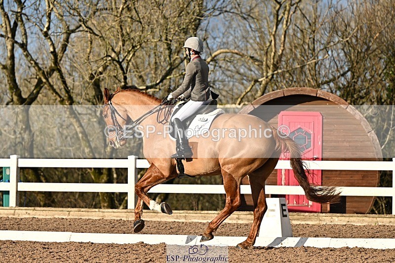 241214-140910-02725 - 116-Beth.Miller-U-Gino