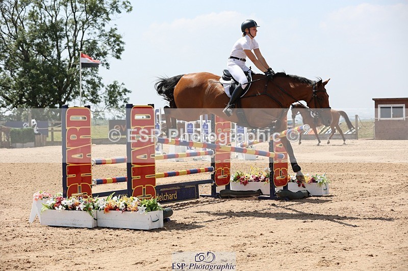 250725-140154-03136 - Cls 3 Snr Foxhunter