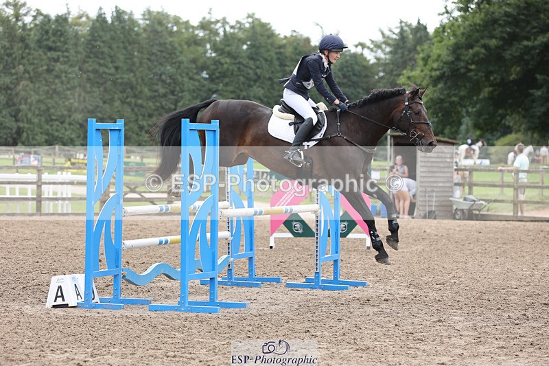 240804-114129-12753 - 454-Bella_Stevens-TOTALLY_WORTH_IT