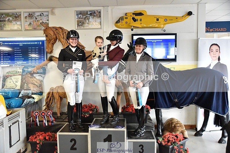 250215-153838-04521 - Medium Gold Presentations