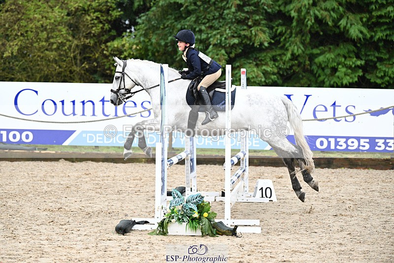 240824X-093015-23205 - 70cm Round 2 9.30 to 10.30