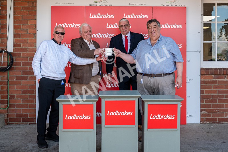 030525-Race 6-Secret Guest-3533 - Race 6