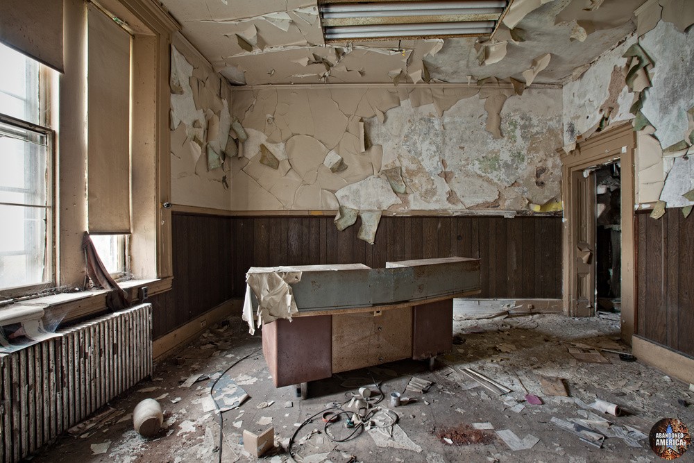  - G. B. Piranesi Prison*