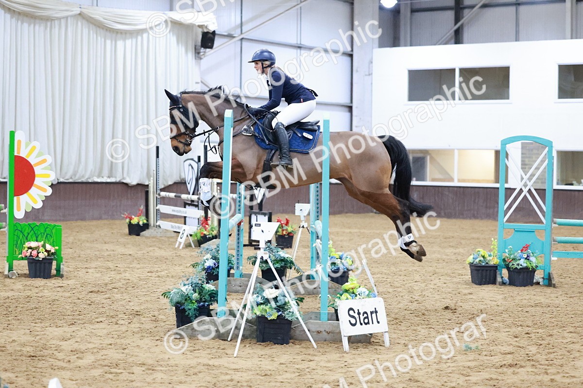 SBM_007467 - Class 24 - Nupafeed Supplements Senior Discovery/ 1m Open