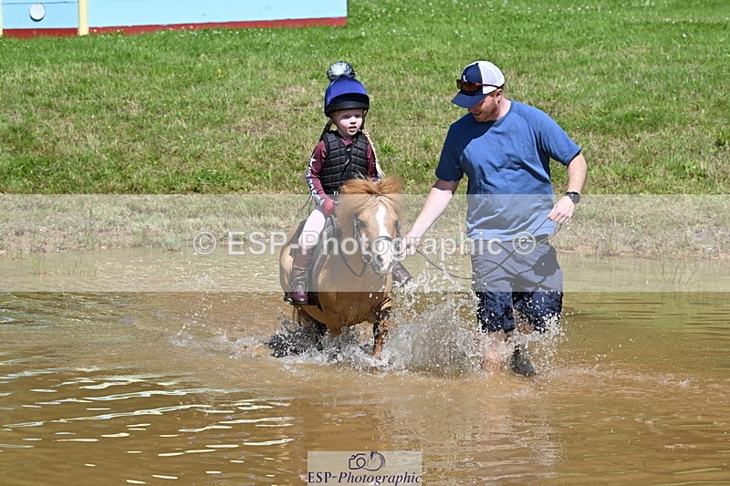 240728B-111455-01264 - Gemma's Group XC