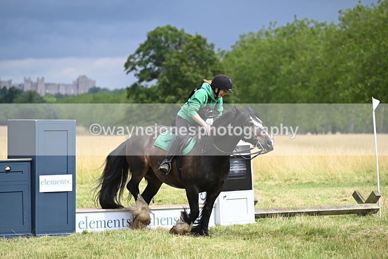 WJ6_2700 - Time at Jump 11:06 to 11:40