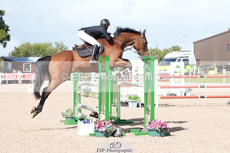 250913-120826-06820 - Cls 15 Snr Foxhunter