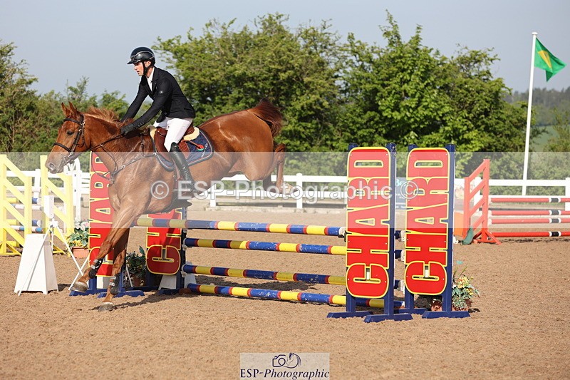 240510A-083442-04302 - Cls 13 British Novice and 90cm Open