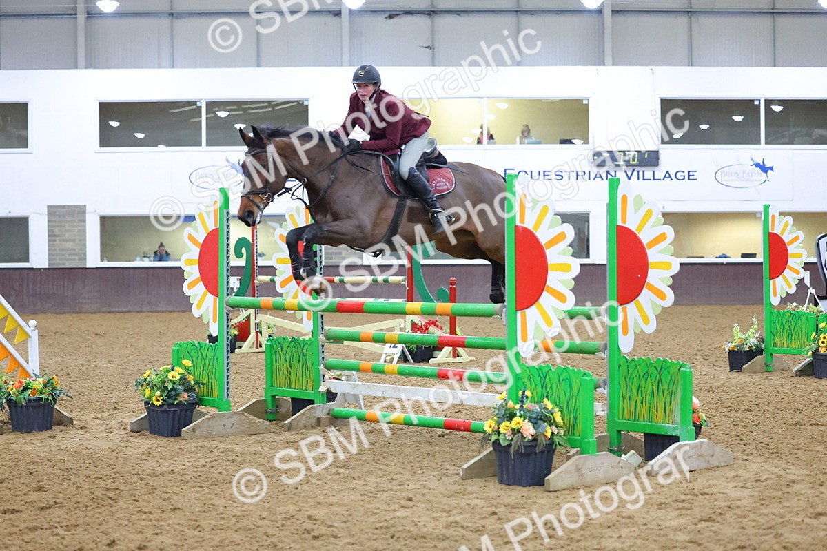1I0A4894 - Class 9 - Senior Newcomers/ 1.10m Open