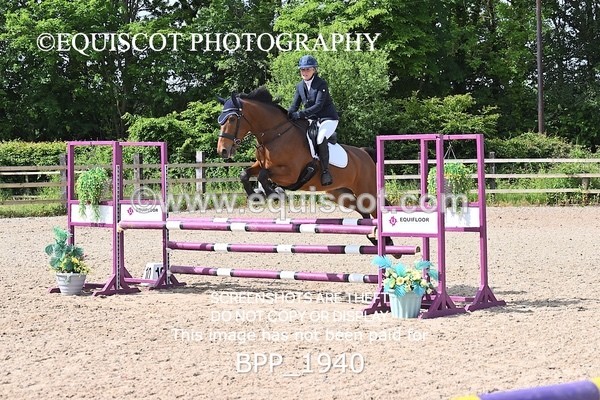 BPP_1940 - CLASS 18 SUN British Novice/ 90cm Open