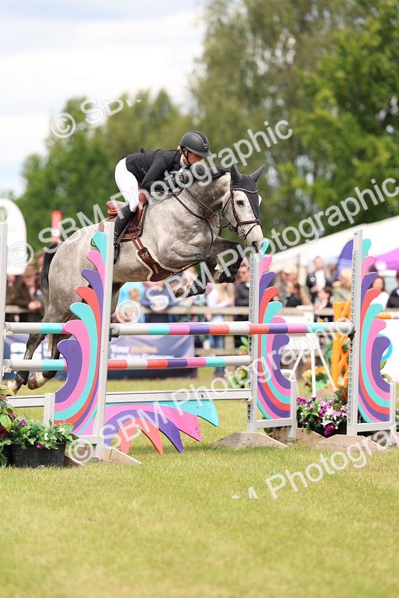 SBM_13894 - Class 206 - Senior Newcomers - 1.10m Open