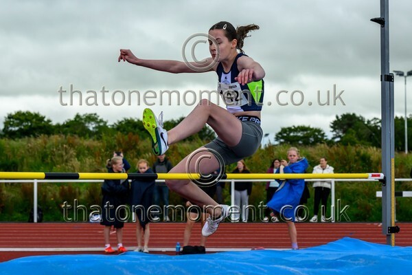 ComMast25-918755 - Field Female Set One