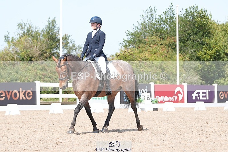 250817-124851-09430 - 177-Joanne.PengellyAshfield.Bob