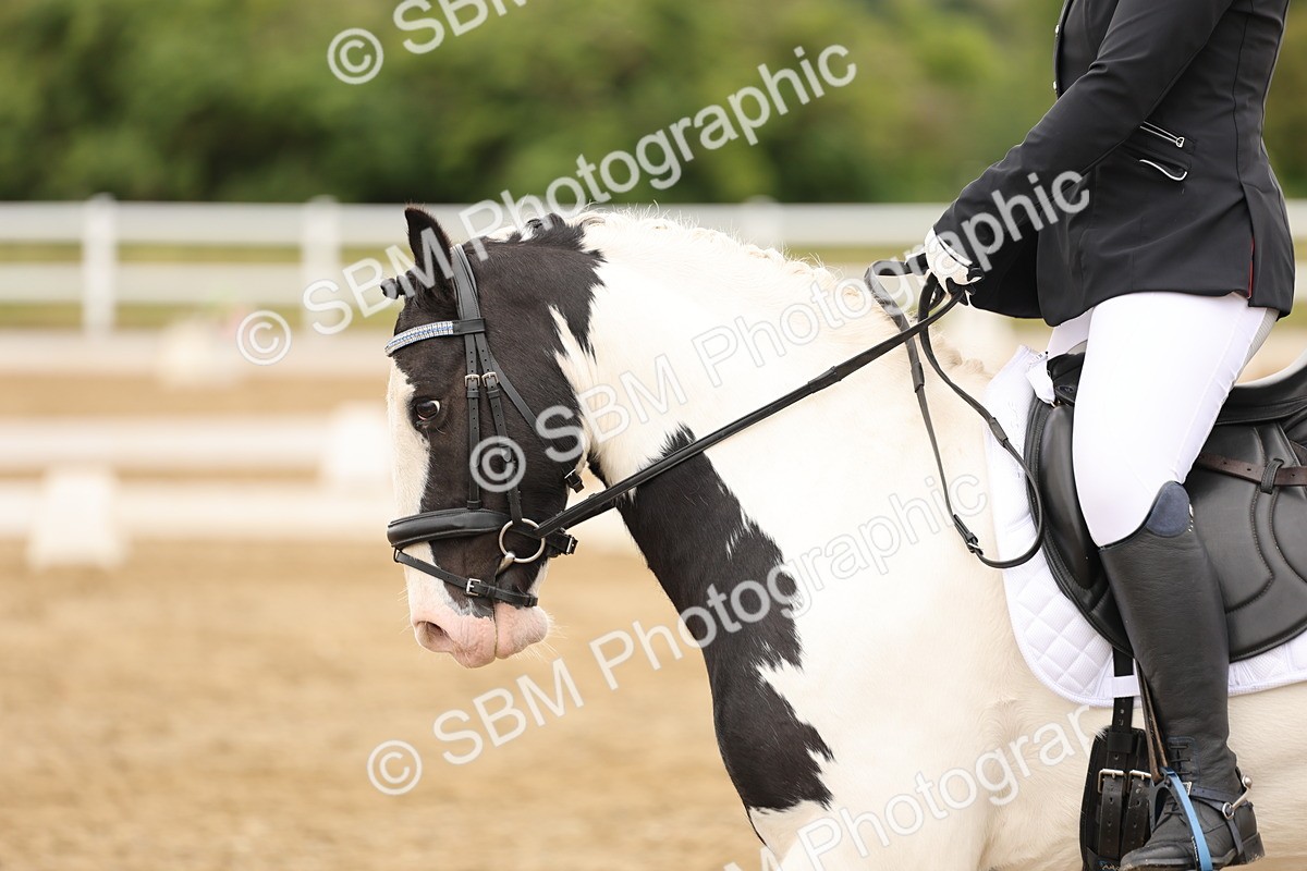 SBM_004865 - Class 6a - Novice 5 - 14.48-16.40