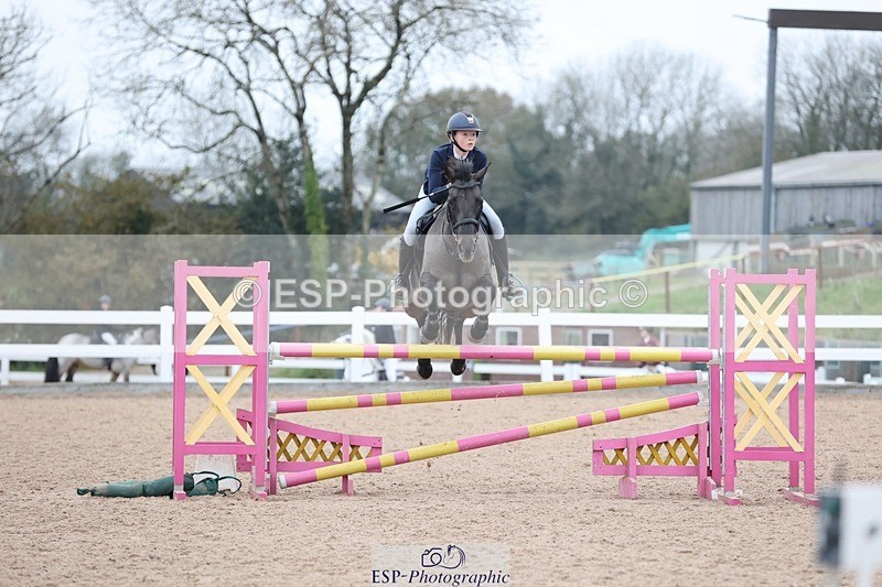 241116X-142207-02421 - Cls 15&16 Pony Nat 1.15m & 1.20m