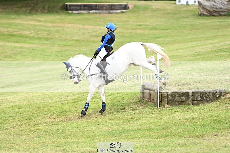 240825X-141211-34948 - 80cm XC 14.30 to 15.30