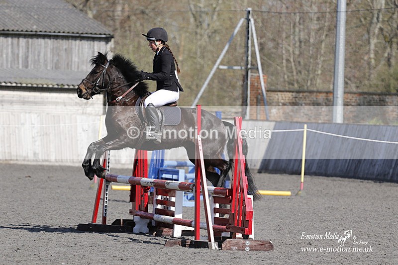 _EST1058 - Bourne Valley Riding Club Winter Showjumping 27/03/22