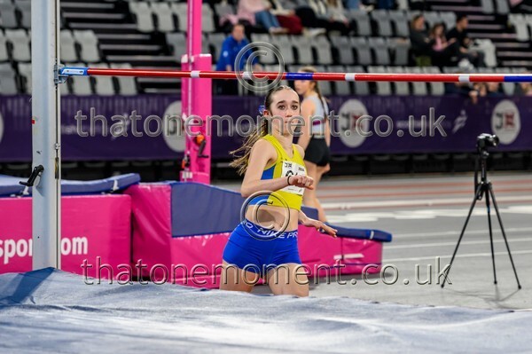 SeniorInd25-910755 - Field Female