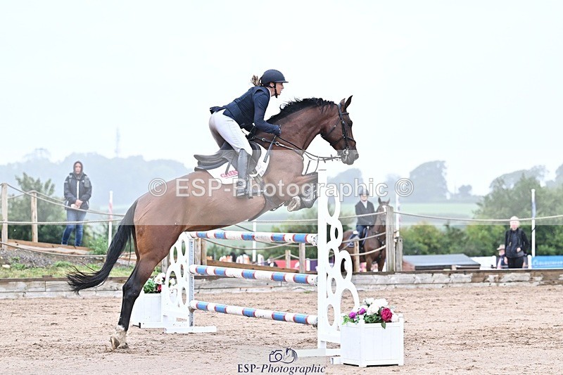 250731-100404-00289 - Cls 02 Snr Fox 1st Rnd