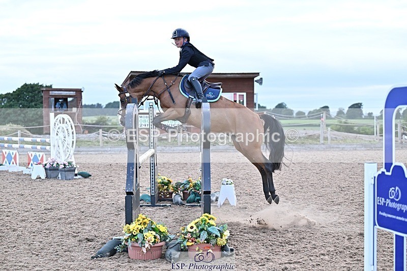 250627-200728-01470 - Cls 9 Winter-Summer 128cm and 138cm