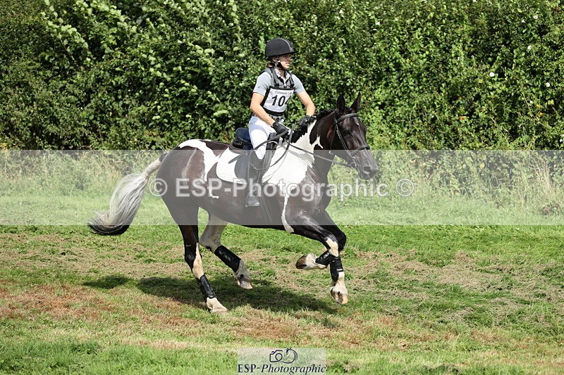 240811A-104706-01529 - 104-