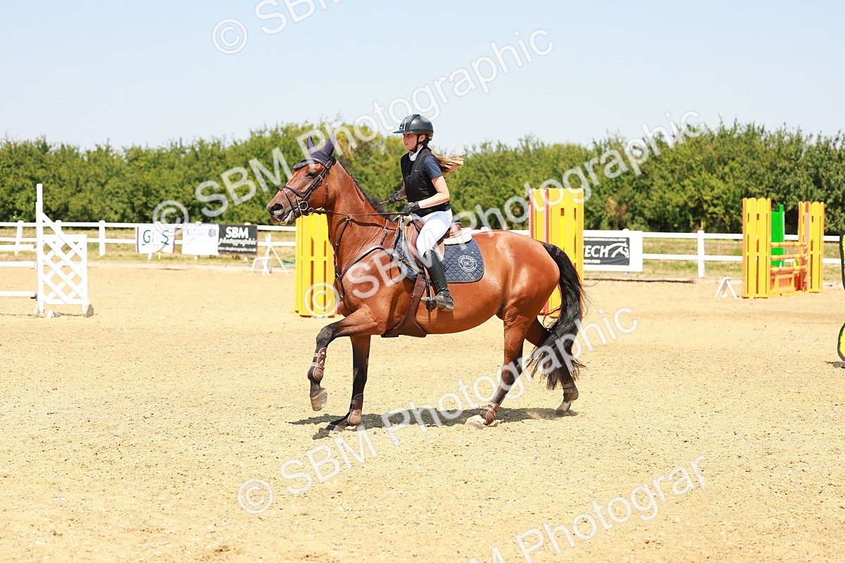 SBM_001676 - Class 4 - Senior Newcomers - 1.10m