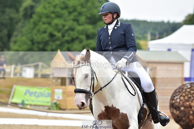 250719A-103604-03736 - 092-Rachael.Smaldon-Nadderbrook.Biscuit