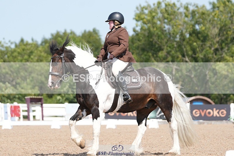 250817-121939-09287 - 185-Hermione.PerryNewoak.Roc.Bay