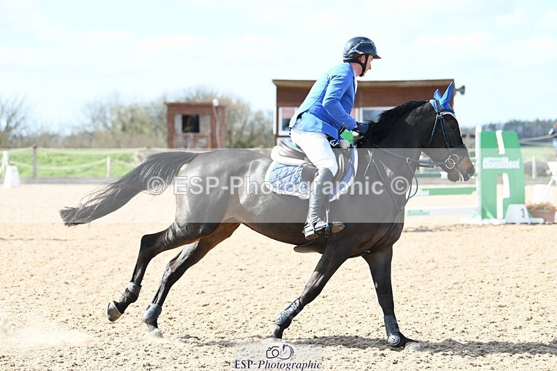 250328-124557-01048 - Cls 3 Snr Foxhunter