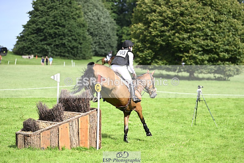 240804-171046-18861 - 703-Holly_Morris-ROYALE_LOUIS