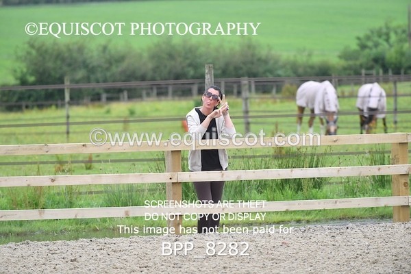 BPP_8282 - CLASS 14 SUN Stepping Stones 128/ 138cms Handicap