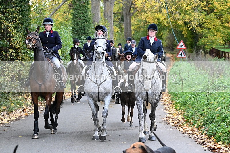 WJ7_7216 - Walk Home..