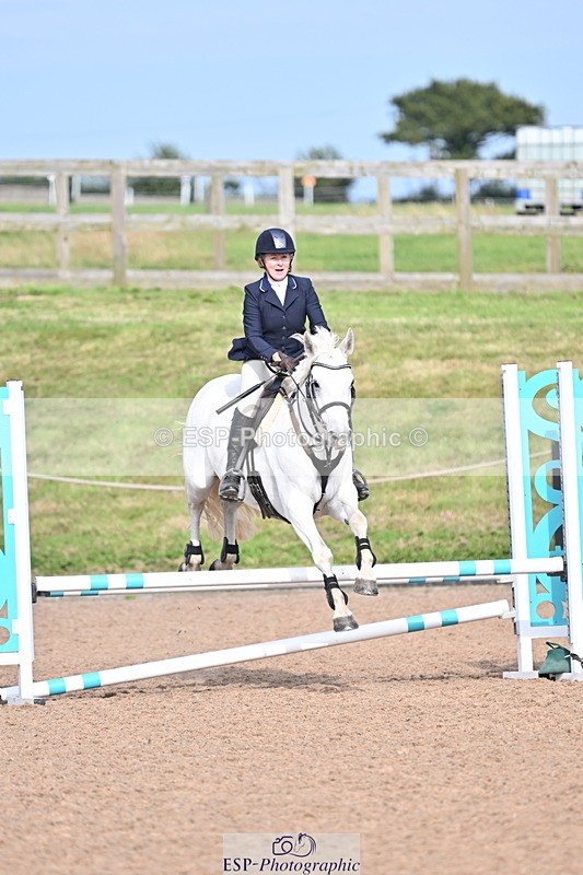 240827A-163906-00541 - Cls 3a 3b & 4 70cm