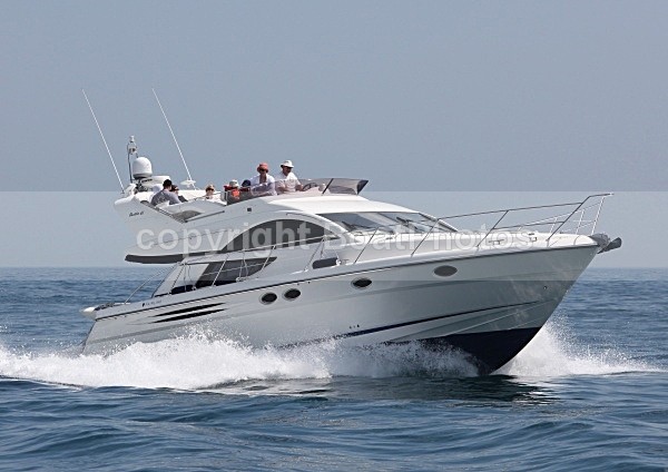 090531 FAIRLINE PHANTOM 46 IMG_7685 - Flybridge Cruisers
