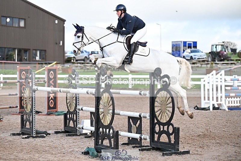 251206-144232-01352 - Cls 15 National 1.30m and 1.40m