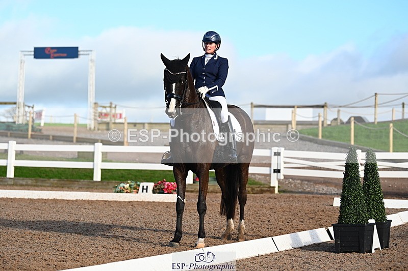 240218A-145229-08950 - 280-Nicola.Buchanan-ST.GILES.DARK.MAGIC