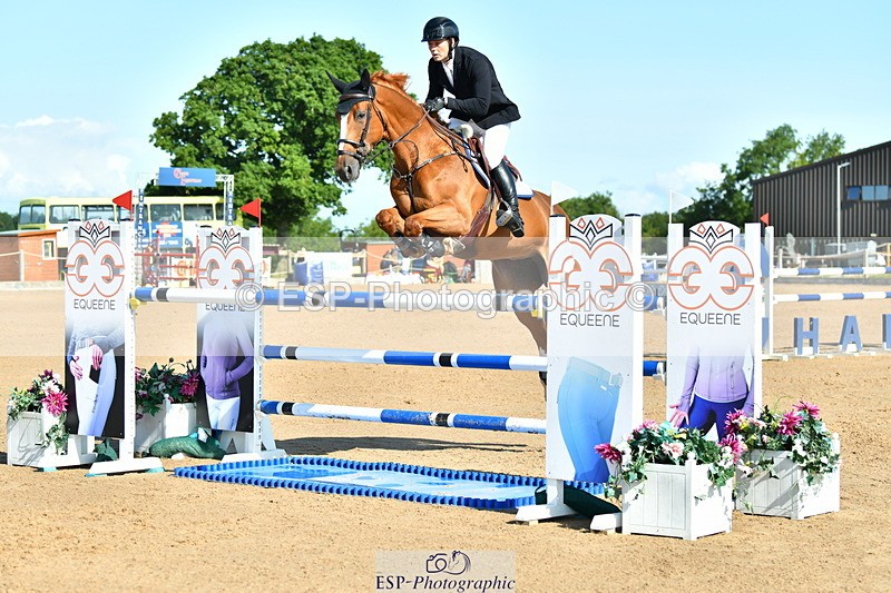 230720A-092322-01685 - Cls 1, 2 Star Small 1.30m