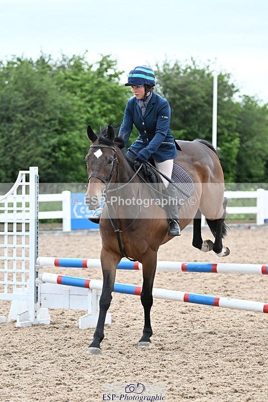 240611A-165642-00359 - 70cm