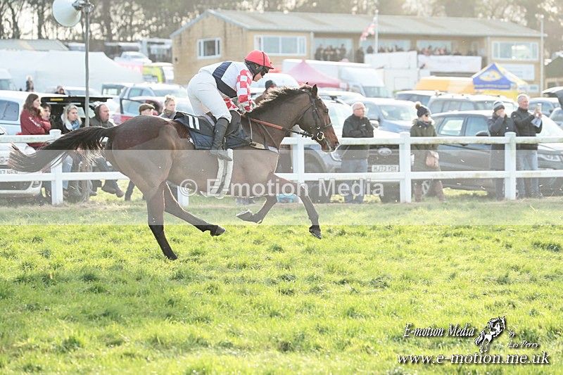 PtP 141225  2085 - New Forest Hounds PtP Larkhill 14/12/25