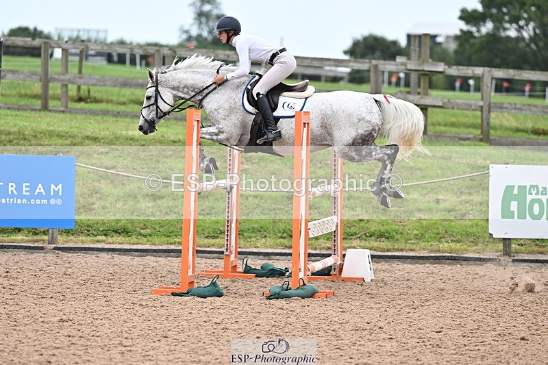 240828A-153824-01175 - Cls 5 Snr Foxhunter and 1.20m Open