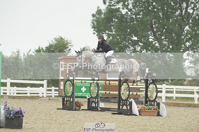 230722A-113938-08909 - Cls 19, 1 Star Silver 1.20m