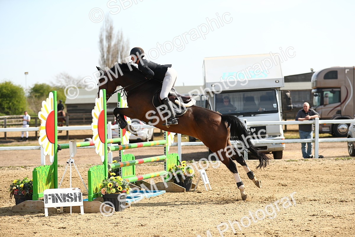 SBM_002629 - Class 10 - Senior Newcomers - 1.10m