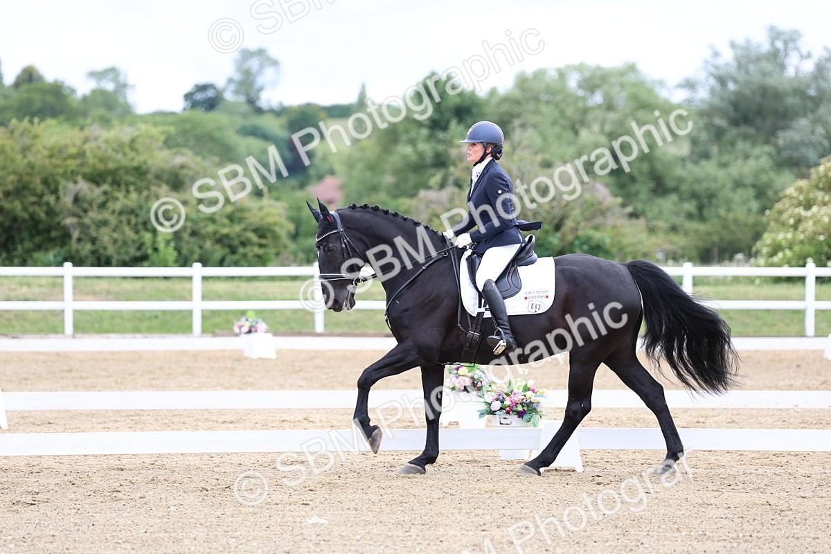 SBM_001072 - Class 1 - Prelim 4 - 8.00-10.20