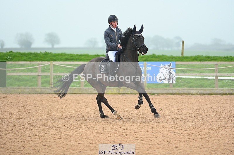 240316A-130747-03589 - Cls 15 Snr Foxhunter