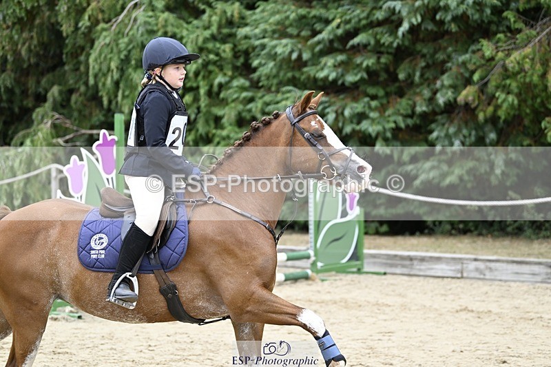 250820A-123330-06497 - Round 1, Start to 1.30pm Break