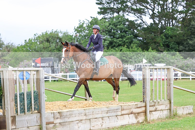 3E7A0945 - Class 4: 70cm Senior